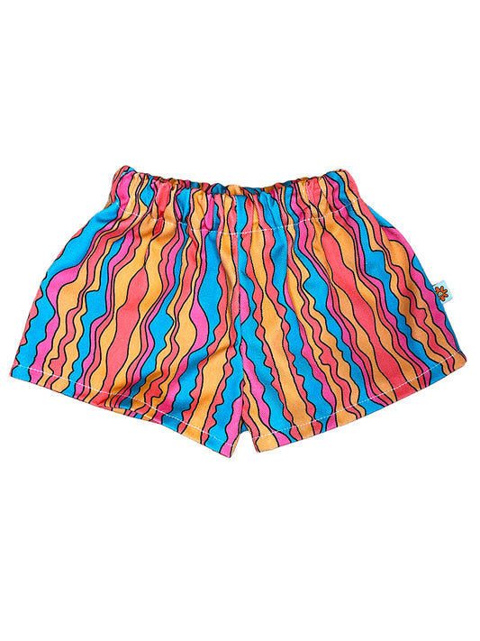 The Everlasting Shorts in Waves